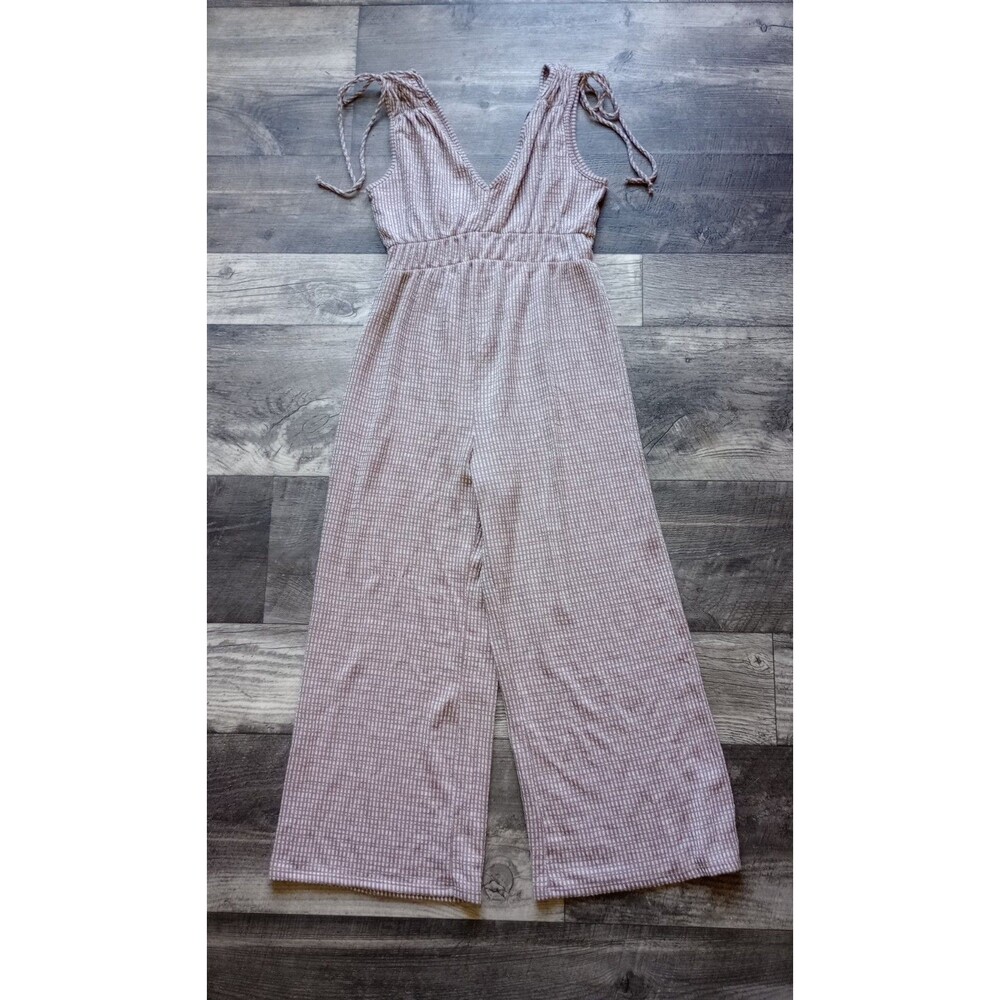 Caution To The Wind Women's  M Tan & White Checkered Sleeveless Cropped Jumpsuit